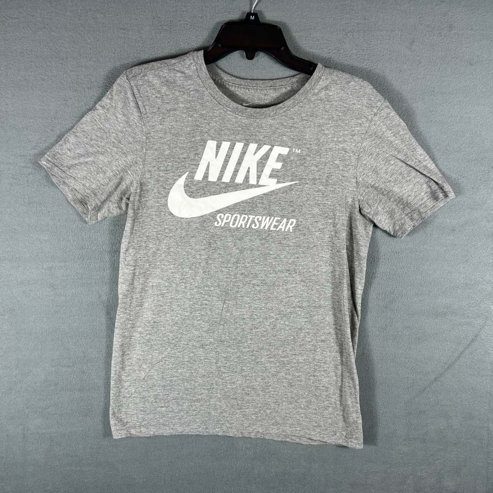 Nike Womens T-Shirt S Gray Sportswear Graphic Logo Short Sleeve Athletic Tee